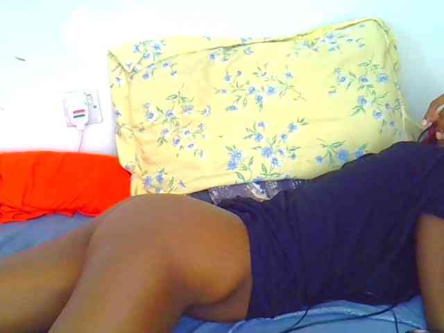 Sweetebony123 webcam