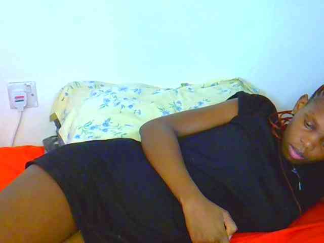 Sweetebony123 webcam