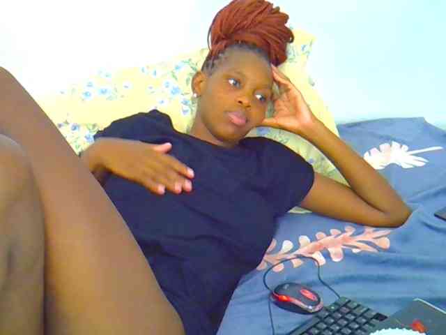 Sweetebony123 webcam