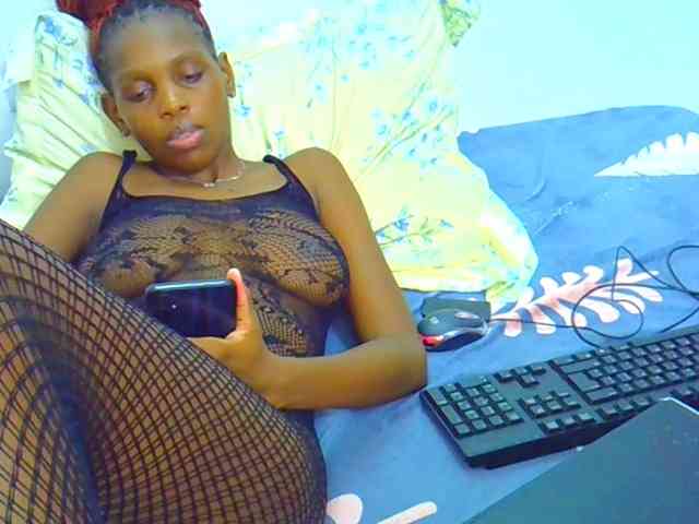 Sweetebony123 webcam