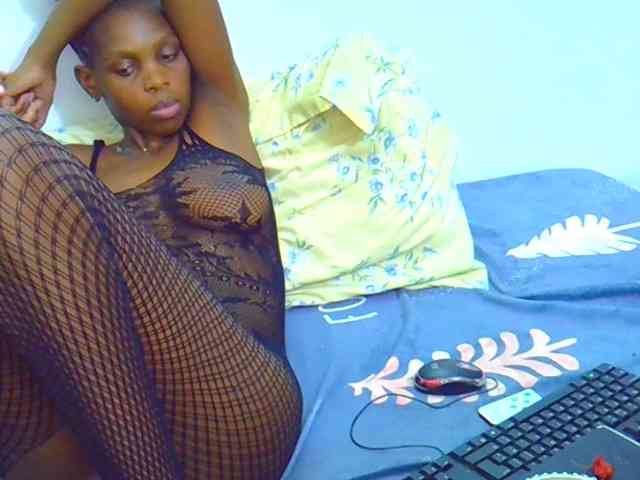 Sweetebony123 webcam