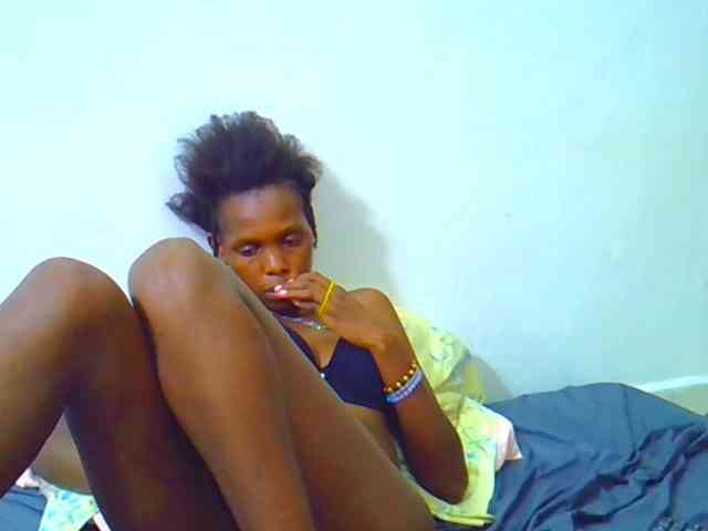 Sweetebony123 webcam