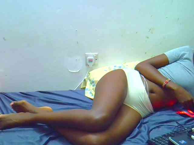 Sweetebony123 webcam