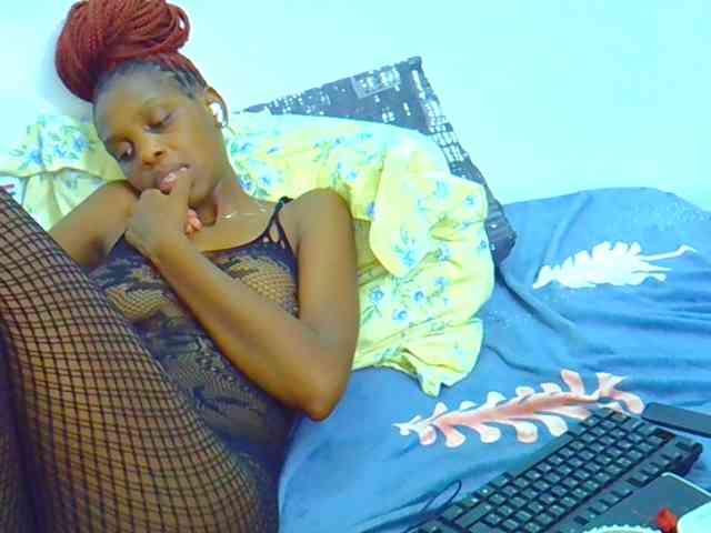 Sweetebony123 webcam