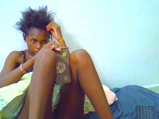 Sweetebony123 webcam