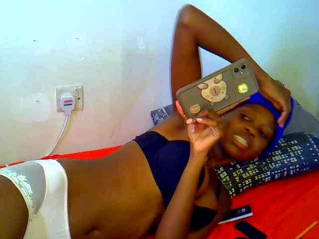 Sweetebony123