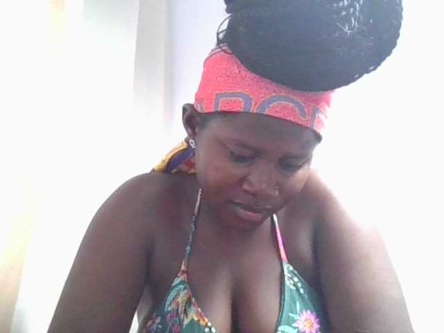  Loviepaula chat room