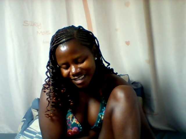 Loviepaula's BongaCams show and profile