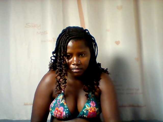 Loviepaula's BongaCams show and profile