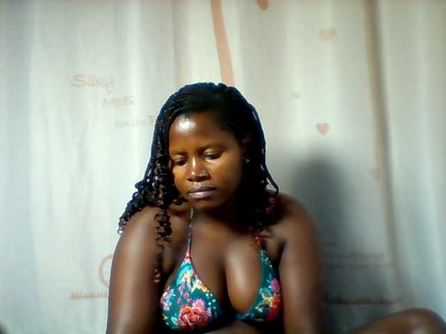 Loviepaula's BongaCams show and profile