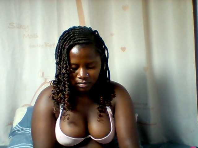 Loviepaula's BongaCams show and profile