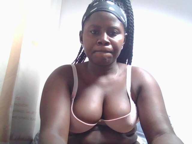 Loviepaula webcam