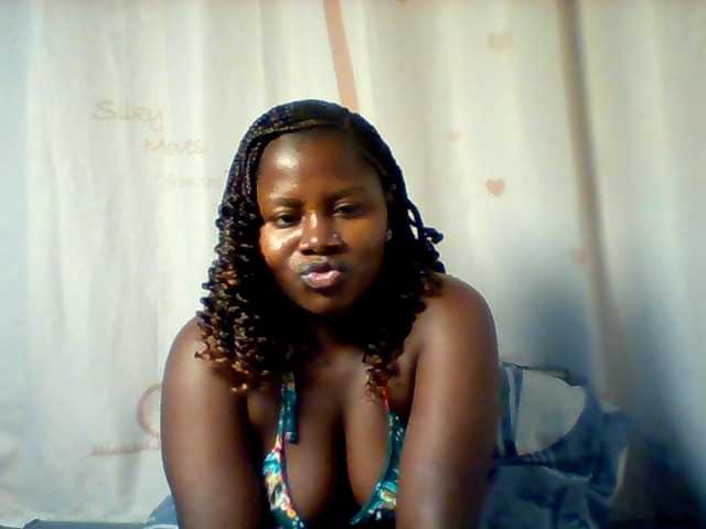 Loviepaula's BongaCams show and profile