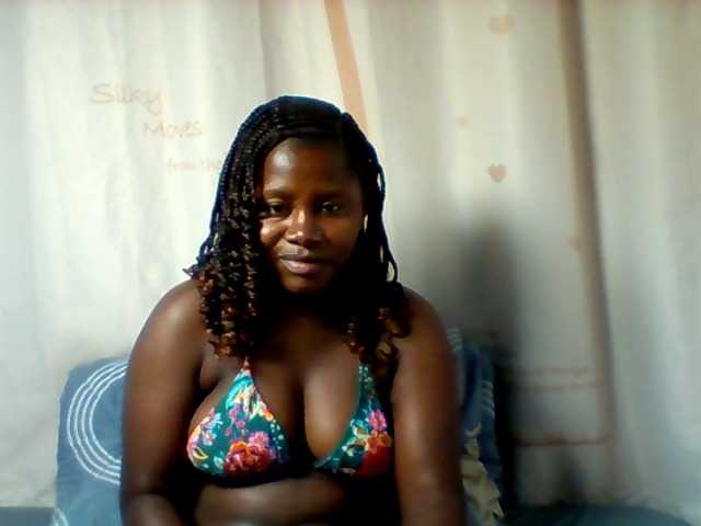 Loviepaula's BongaCams show and profile