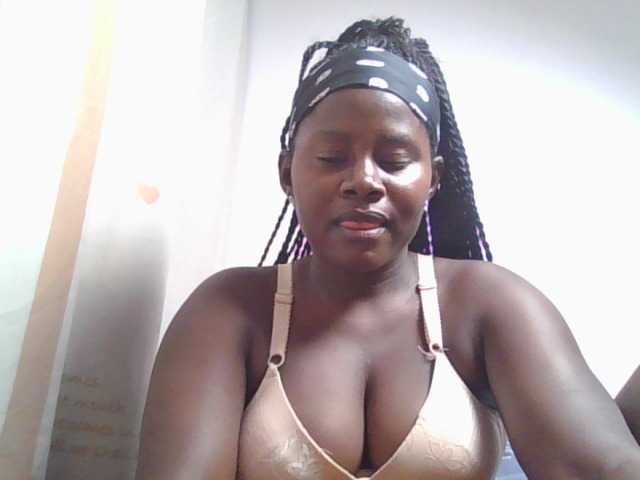 Loviepaula webcam