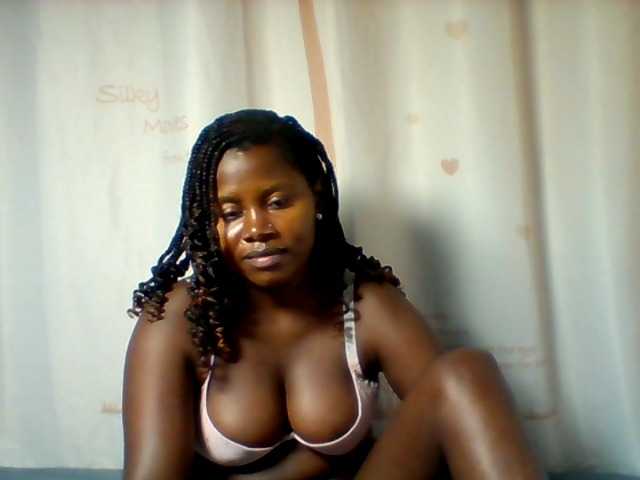 Loviepaula's BongaCams show and profile