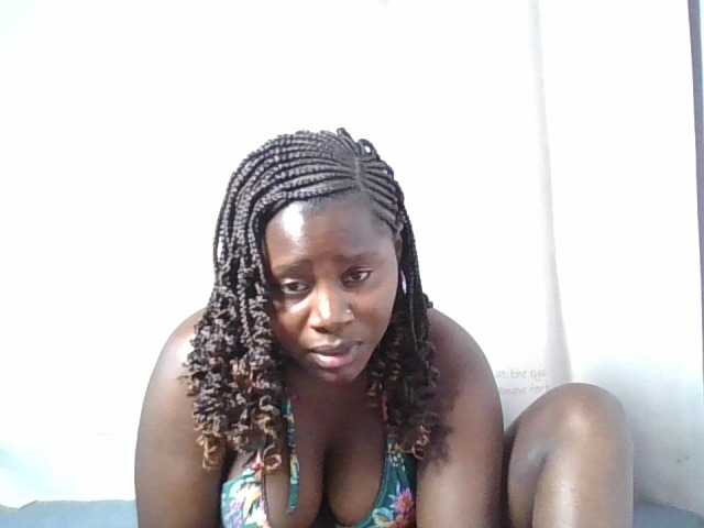 Loviepaula's BongaCams show and profile