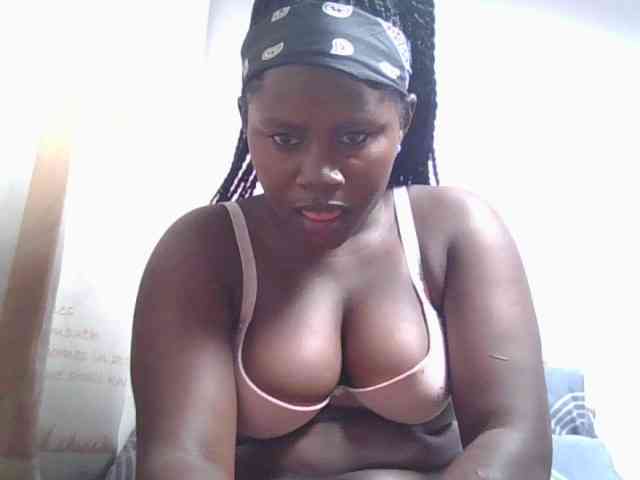 Loviepaula webcam