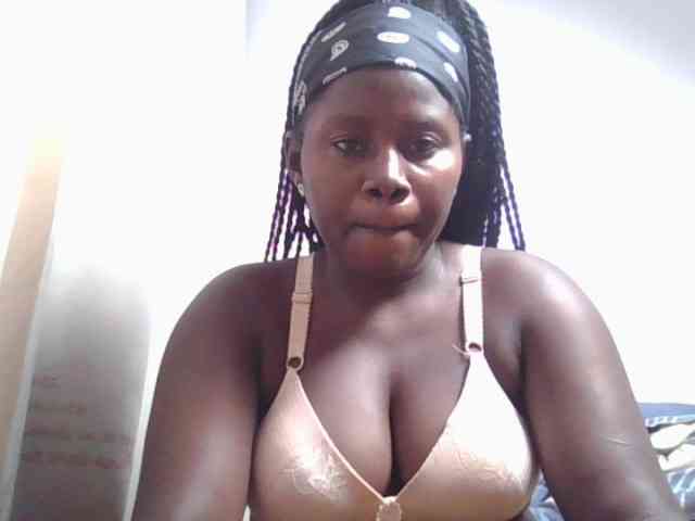 Loviepaula webcam