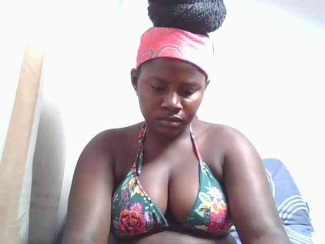 Loviepaula webcam