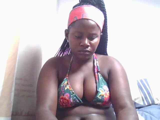 Loviepaula webcam
