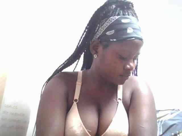 Loviepaula webcam