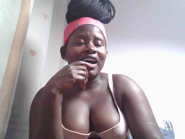 Loviepaula webcam