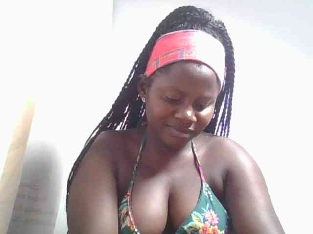 Loviepaula webcam