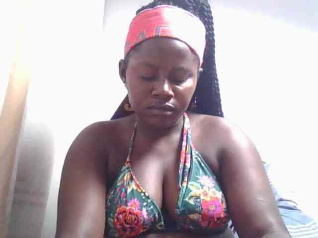 Loviepaula webcam