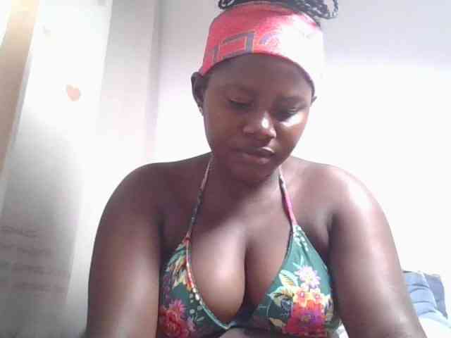 Loviepaula webcam