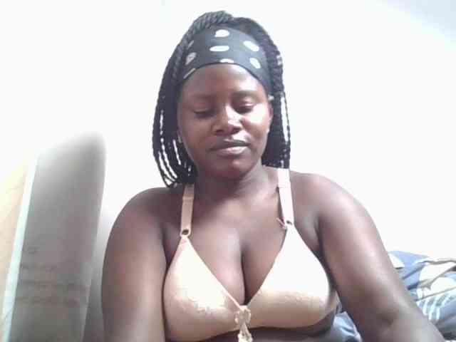 Loviepaula webcam