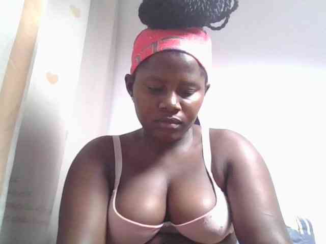 Loviepaula webcam