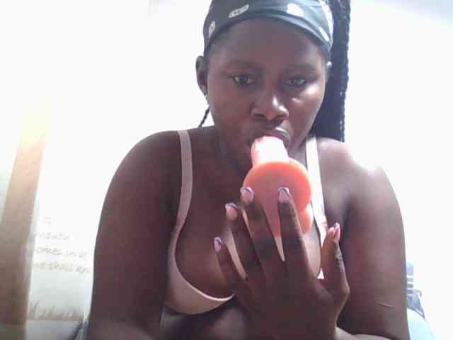Loviepaula webcam