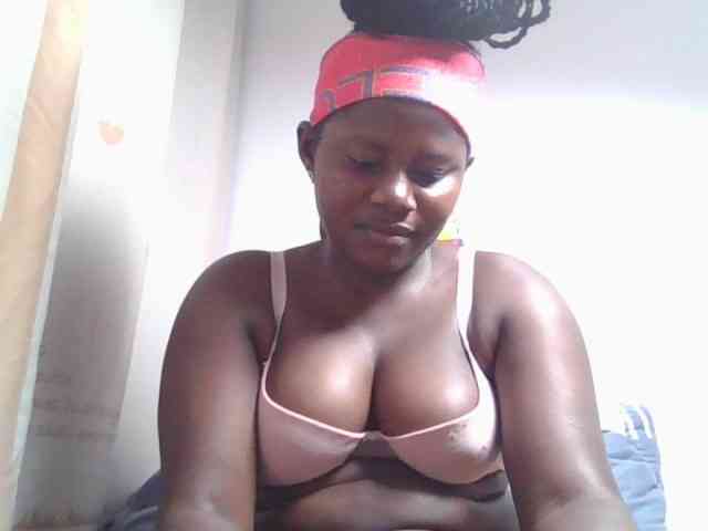 Loviepaula webcam
