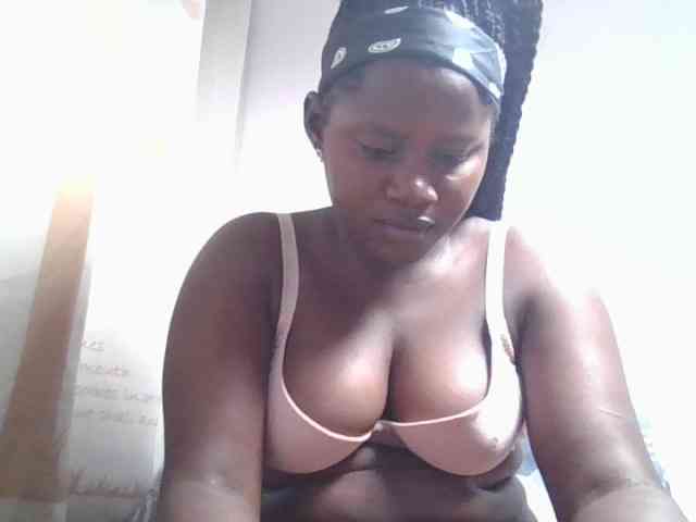Loviepaula webcam