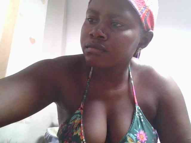 Loviepaula webcam