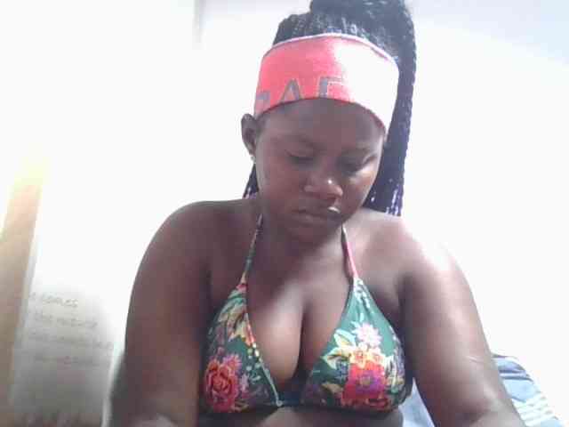 Loviepaula webcam