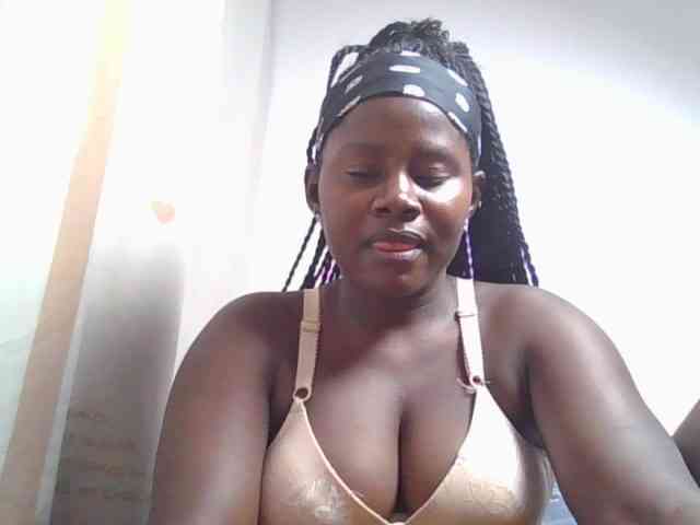 Loviepaula webcam