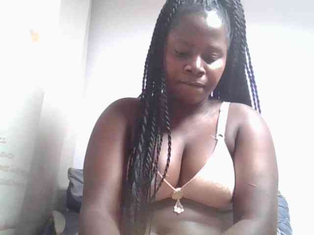 Loviepaula webcam