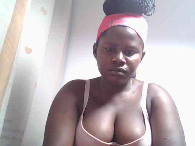 Loviepaula webcam