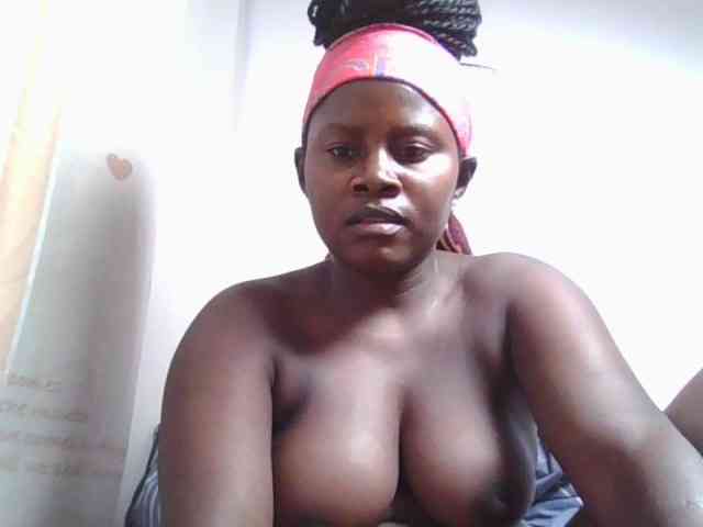 Loviepaula webcam