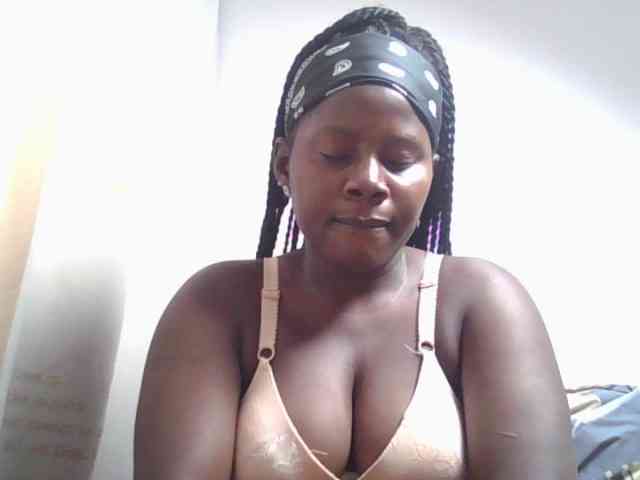 Loviepaula webcam