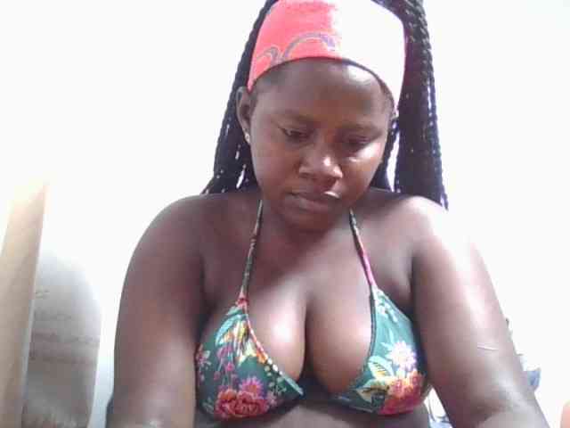 Loviepaula webcam