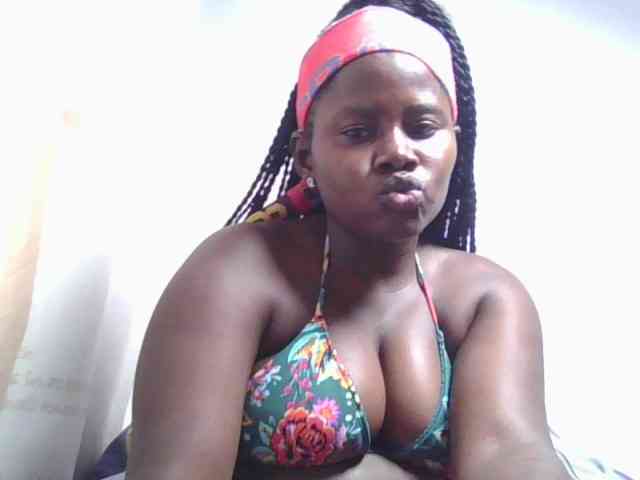 Loviepaula webcam