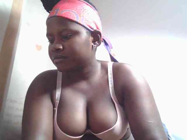 Loviepaula webcam