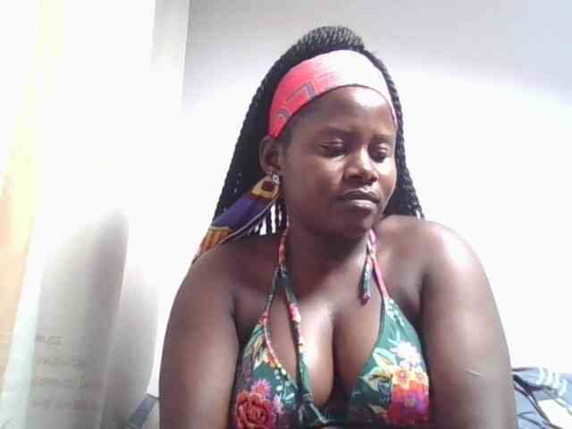 Loviepaula webcam