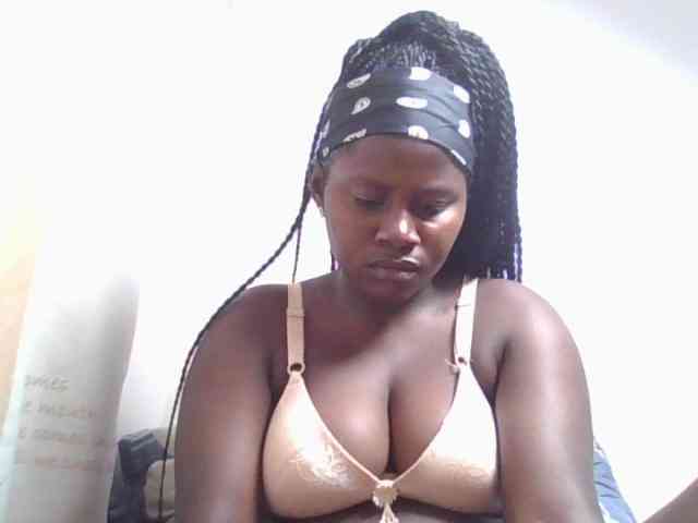 Loviepaula webcam