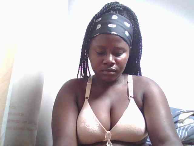 Loviepaula webcam