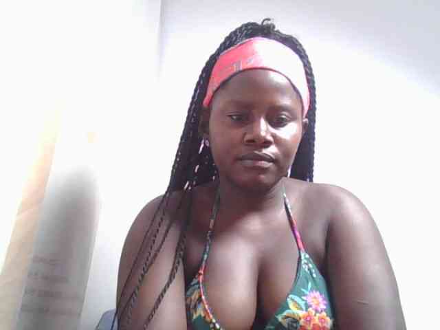 Loviepaula webcam