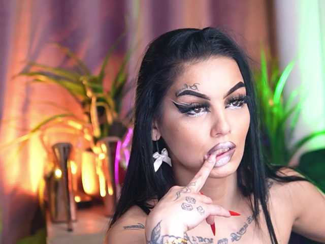 KarsynJayde's BongaCams show and profile